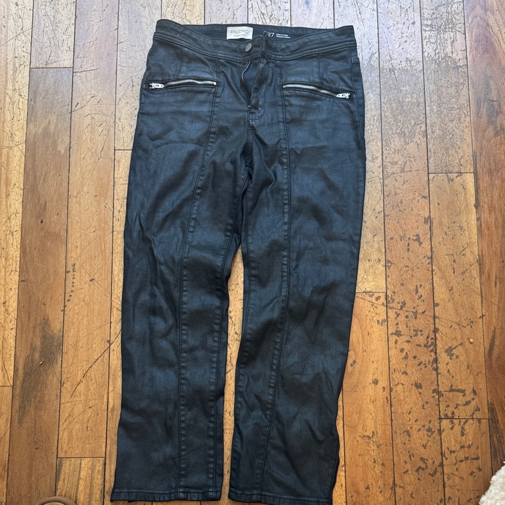 Pilcro Black Straight-Leg Jeans with Zip Detail